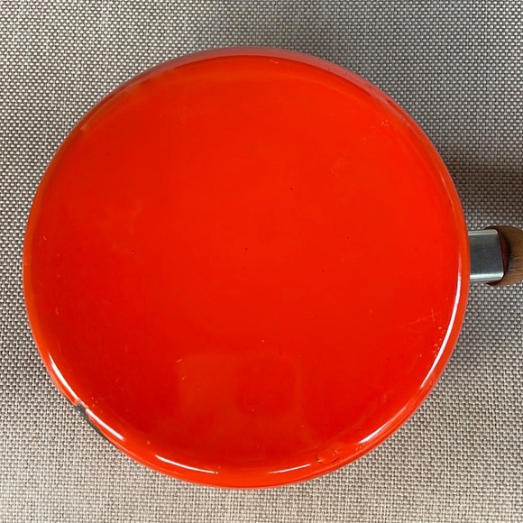 VTG Mid Century Modern Orange Enamel Fondue Pot - Picture 4 of 5